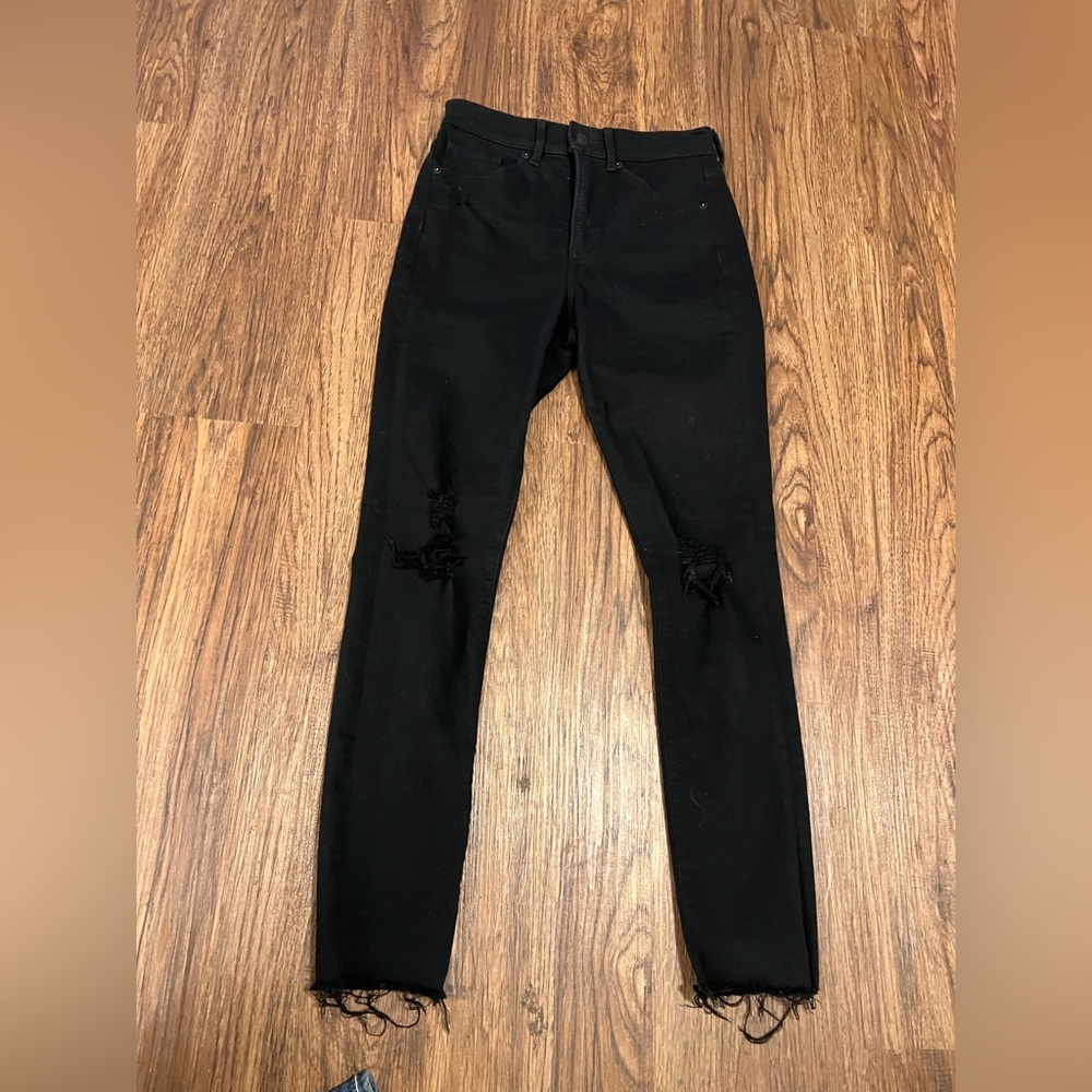 Distressed jeans size 0
